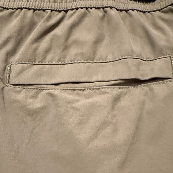Men's Olive Joggers with Drawstring Waist - Picture 4 of 8